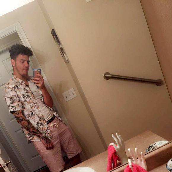 Meet your Posher, Blake - Picture 1 of 1